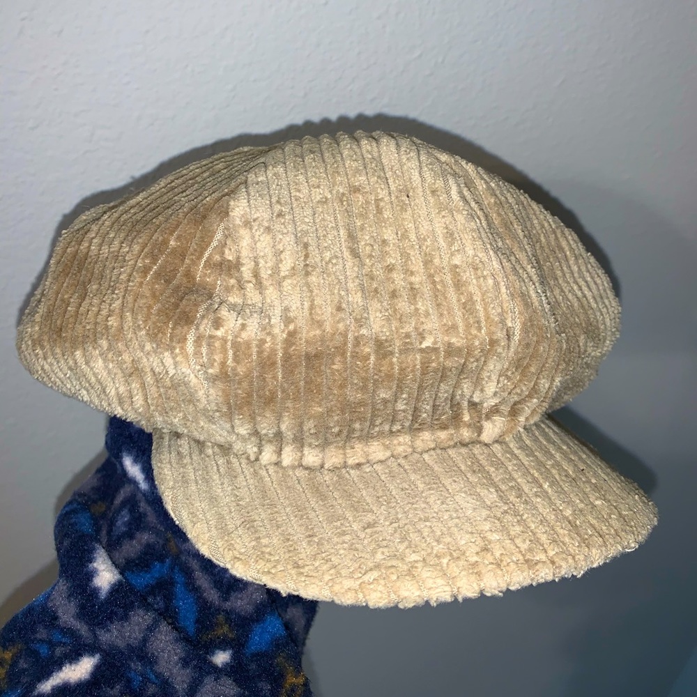 Khaki newsboy cap
